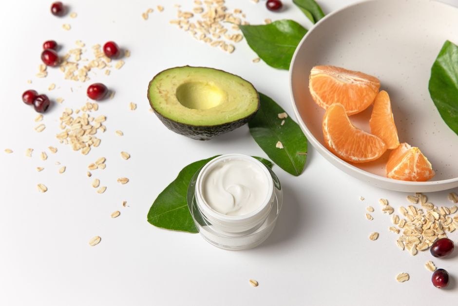 Votre bilan bien-être, au quotidien 14 Les acides de fruits AHA : votre secret pour une peau éclatante et saine