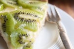 La tarte kiwi citron vert : une recette acidulée et équilibrée